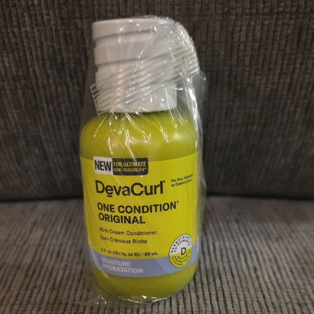 DevaCurl Hair Care Collection, 4 Piece Set In Clear Bag, Moisture Hydration, New